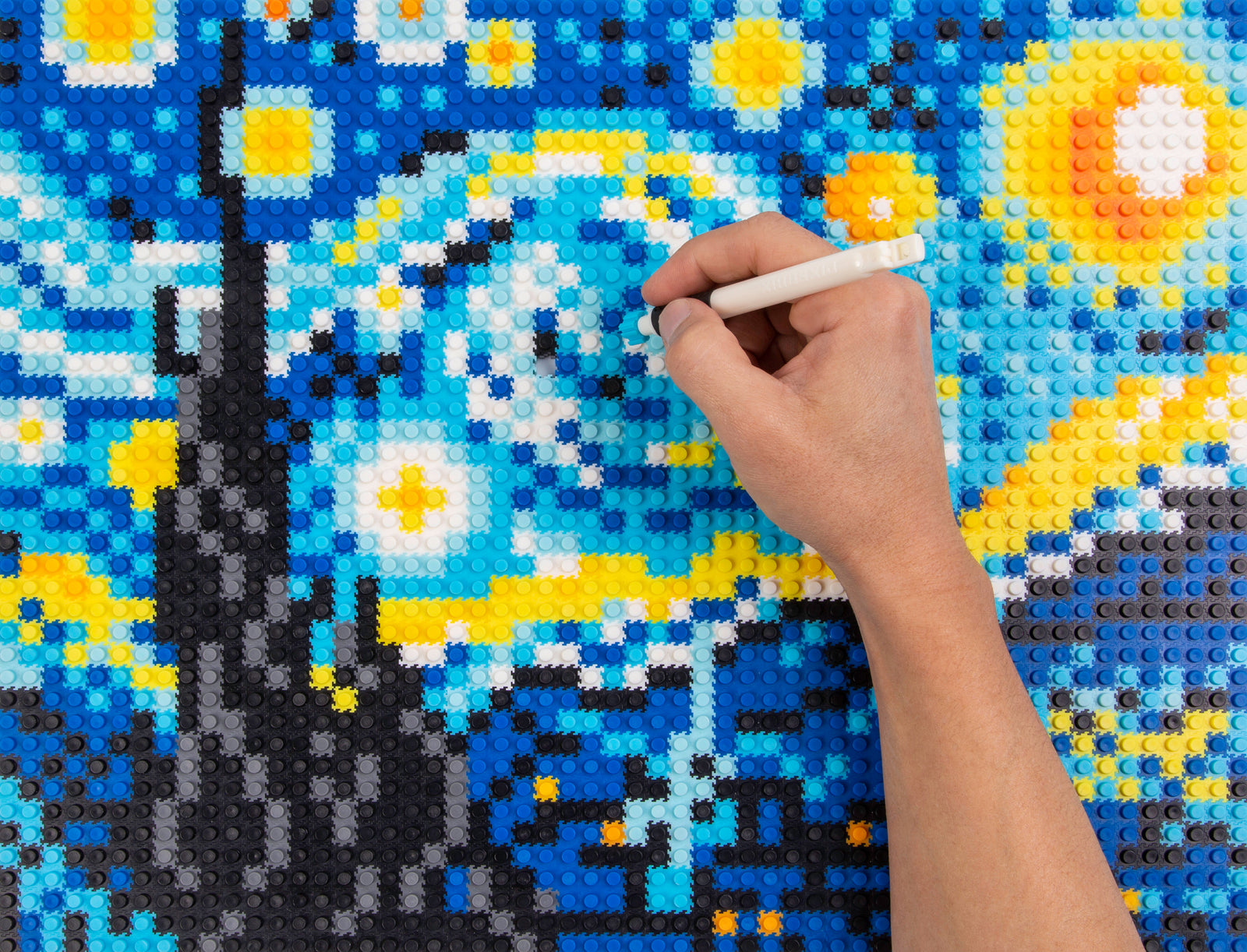 Enjoyable Starry Night Pixel Puzzle - Start Pixelating Now!